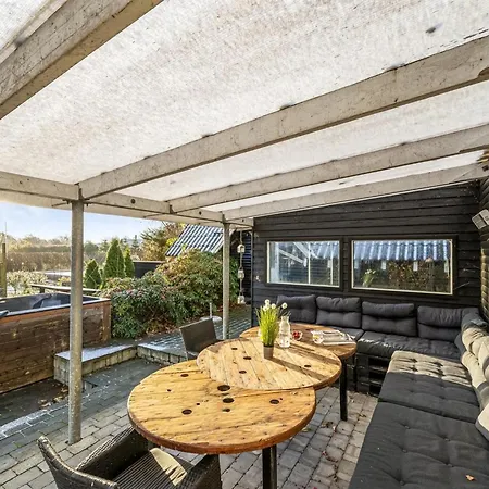Sampo - 150m To The Fjord By Interhome *